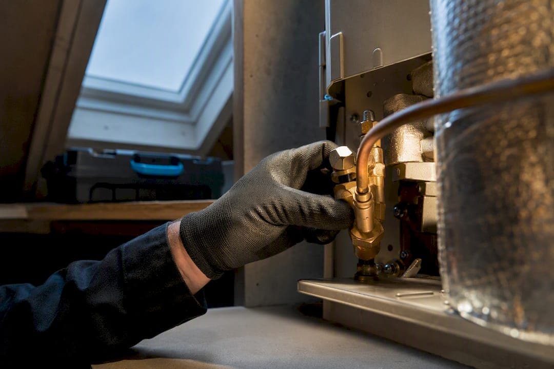 Avoid the three month TM44 trap: 6 steps to UK 12kW and F‑Gas compliance